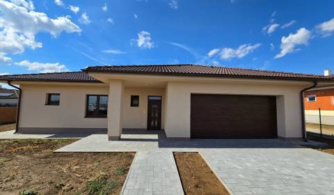 Eladó Családi ház, Családi ház, Nitra, Szlovákia