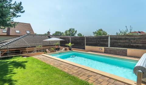 Eladó Családi ház, Családi ház, K zlatému rohu, Bratislava - Devín, Sz