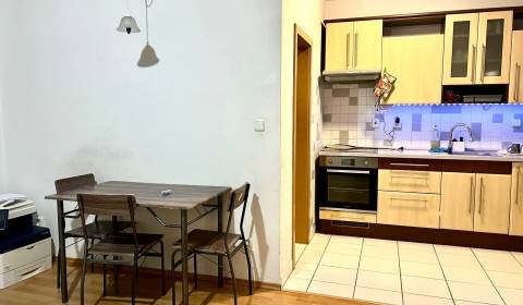 Eladó 2 szobás lakás, 2 szobás lakás, Tomášikova, Bratislava - Ružinov