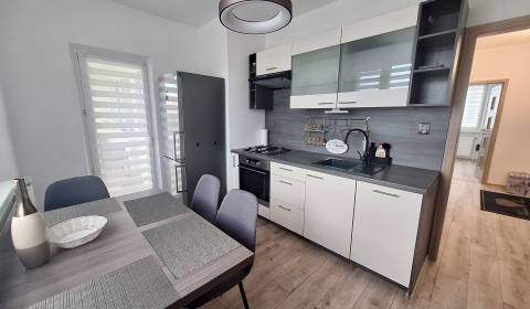 Kiadó 3 szobás lakás, 3 szobás lakás, Antona Prídavka, Prešov, Szlovák