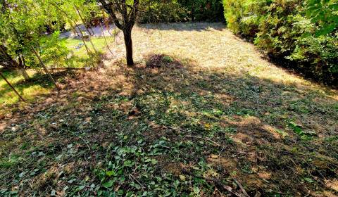 Eladó Kertek, Kertek, Nitra, Szlovákia