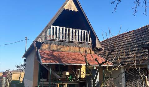 Eladó Üdülőtelkek, Üdülőtelkek, Levice, Szlovákia