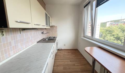 Eladó 2 szobás lakás, 2 szobás lakás, Kozmonautov, Košice - Nad Jazero