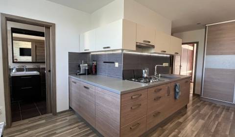 Eladó 3 szobás lakás, 3 szobás lakás, Komárno, Szlovákia