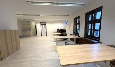Kiadó Irodahelység, Irodahelység, Hviezdoslavovo nám., Bratislava - St