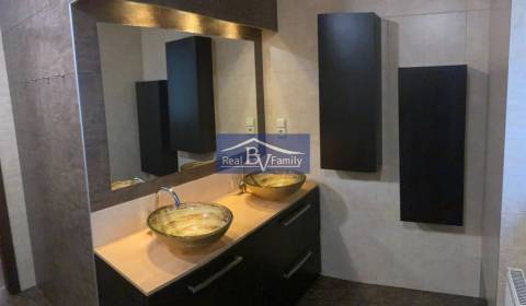 Kiadó 2 szobás lakás, 2 szobás lakás, Pluhová, Bratislava - Nové Mesto