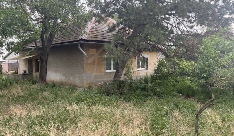Eladó Családi ház, Családi ház, Nitra, Szlovákia