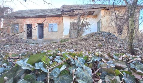 Eladó Családi ház, Családi ház, Komárno, Szlovákia