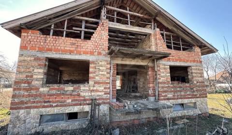 Eladó Családi ház, Családi ház, Komárno, Szlovákia