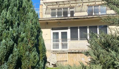 Eladó Családi ház, Családi ház, Sadová, Senica, Szlovákia