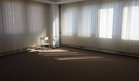 Kiadó Irodahelység, Irodahelység, Tomášikova, Bratislava - Ružinov, Sz