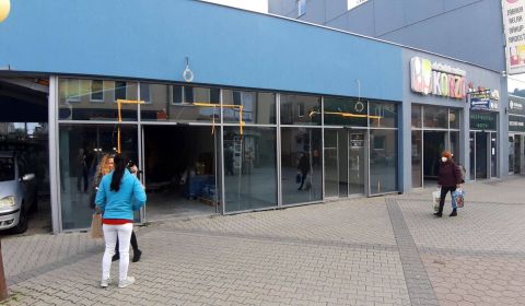 Kiadó Üzlethelység, Üzlethelység, Obchodná, Topoľčany, Szlovákia
