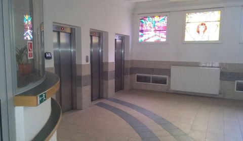 Kiadó Irodahelység, Irodahelység, Odborárske námestie, Bratislava - St