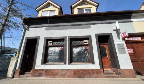 Kiadó Vendéglátóipari egység, Topoľčany, Szlovákia
