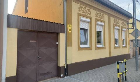 Eladó Családi ház, Családi ház, Nové Zámky, Szlovákia