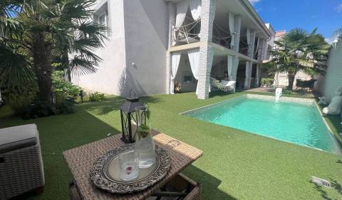 Eladó Családi ház, Családi ház, pod ekonomickou, Topoľčany, Szlovákia