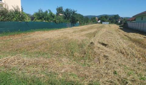 Eladó Kertek, Kertek, Nitra, Szlovákia