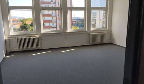 Kiadó Irodahelység, Irodahelység, Za Kasárňou, Bratislava - Nové Mesto