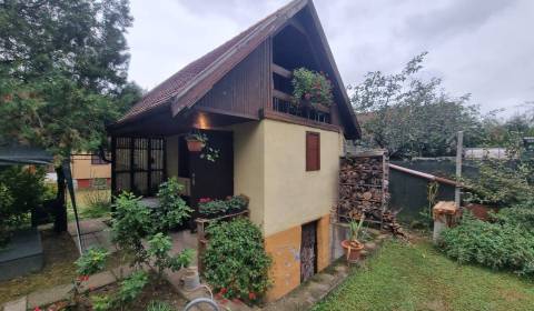 Eladó Nyaraló, Nyaraló, Šaľa, Szlovákia