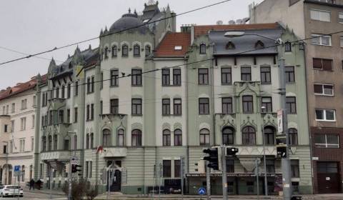 Kiadó Irodahelység, Irodahelység, Šafárikovo námestie, Bratislava - St