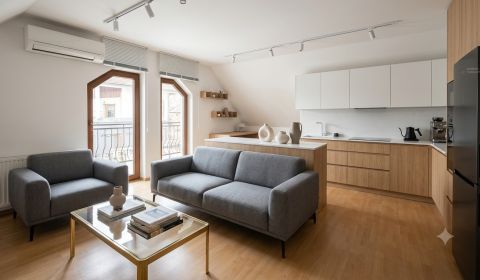 Eladó 2 szobás lakás, 2 szobás lakás, Štefánikova, Topoľčany, Szlováki