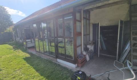 Eladó Családi ház, Családi ház, Nové Zámky, Szlovákia