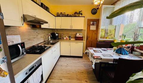 Eladó 2 szobás lakás, 2 szobás lakás, Veľká okružná, Partizánske, Szlo