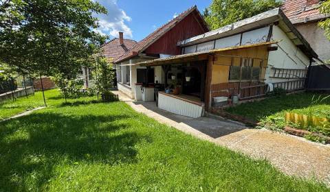 Eladó Családi ház, Családi ház, Bedzany, Topoľčany, Szlovákia