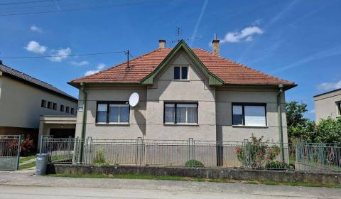 Eladó Családi ház, Családi ház, Partizánske, Szlovákia