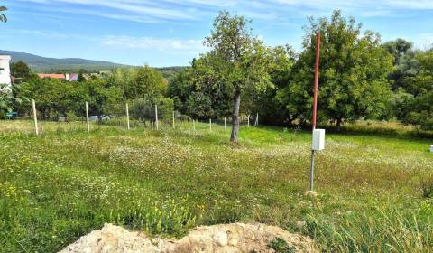 Eladó Építési telek, Építési telek, Topoľčany, Szlovákia