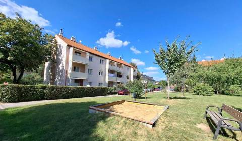 Eladó 2 szobás lakás, 2 szobás lakás, Nitra, Szlovákia