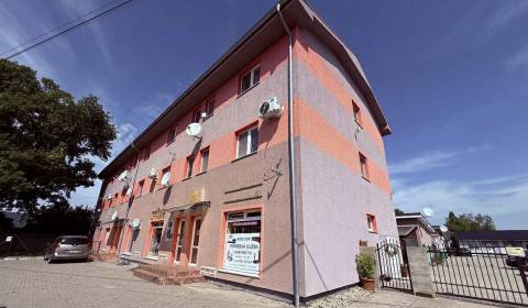 Eladó 3 szobás lakás, 3 szobás lakás, Dunajská Streda, Szlovákia