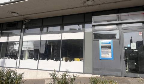 Kiadó Üzlethelység, Üzlethelység, Mierová, Bratislava - Ružinov, Szlov