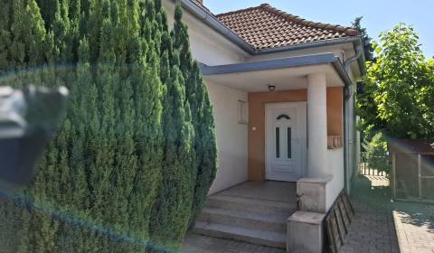 Eladó Családi ház, Családi ház, Trnava, Szlovákia