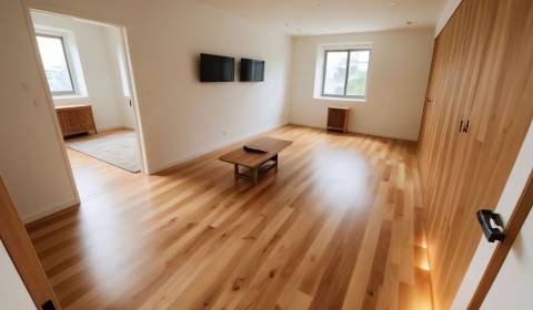 Eladó 3 szobás lakás, 3 szobás lakás, Zvolen, Szlovákia