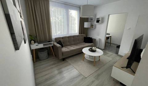 Eladó 2 szobás lakás, 2 szobás lakás, Nitra, Szlovákia