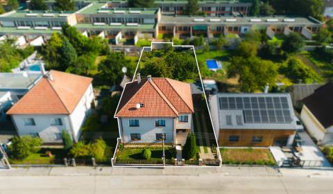 Eladó Családi ház, Családi ház, Poľovnícka, Trenčín, Szlovákia