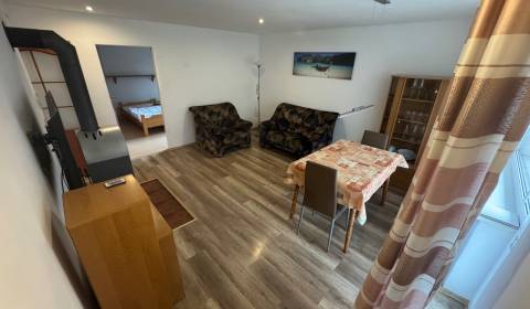 Eladó 3 szobás lakás, 3 szobás lakás, Poprad, Szlovákia