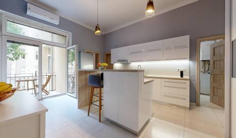 Eladó 2 szobás lakás, 2 szobás lakás, Dobrovičova, Bratislava - Staré 