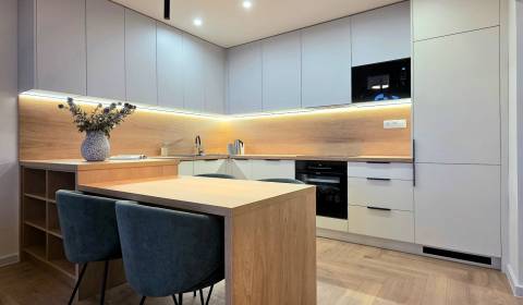 Eladó 2 szobás lakás, 2 szobás lakás, Novomeského, Košice - Staré Mest