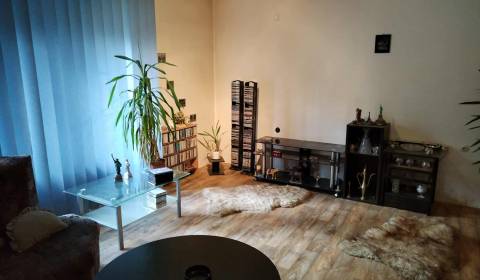 Eladó 2 szobás lakás, 2 szobás lakás, Nálepkova, Martin, Szlovákia