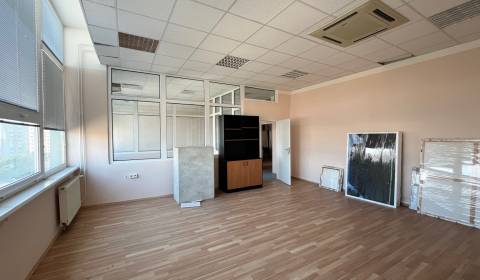 Kiadó Irodahelység, Irodahelység, Drobného, Bratislava - Dúbravka, Szl