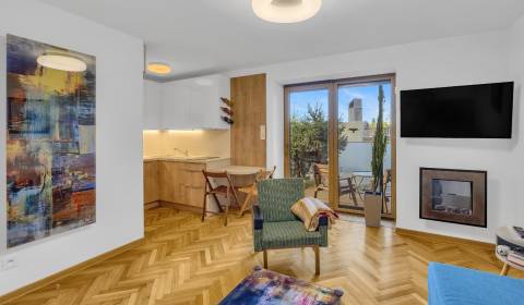 Kiadó Garzonlakás, Garzonlakás, Fándlyho, Bratislava - Staré Mesto, Sz