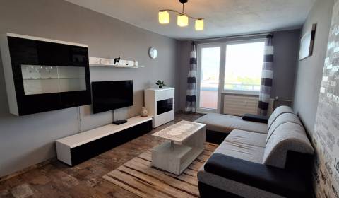 Kiadó 2 szobás lakás, 2 szobás lakás, Komárno, Szlovákia