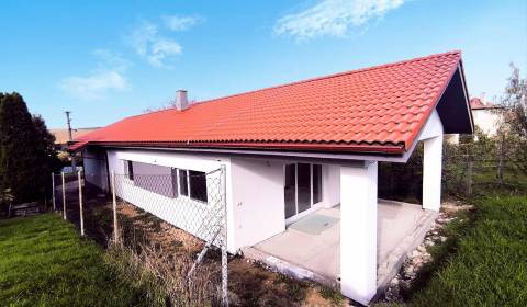 Eladó Családi ház, Családi ház, Partizánske, Szlovákia
