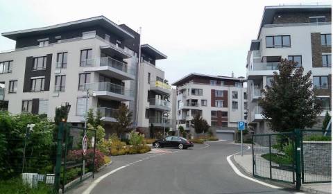 Eladó 2 szobás lakás, 2 szobás lakás, Hriňovská, Bratislava - Staré Me