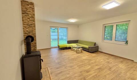 Eladó Családi ház, Családi ház, Čadca, Szlovákia