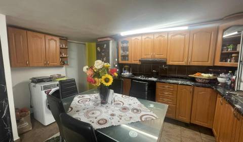 Eladó Családi ház, Családi ház, Hlavná, Galanta, Szlovákia