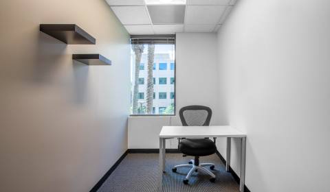 Kiadó Irodahelység, Irodahelység, Karadžičova, Bratislava - Ružinov, S