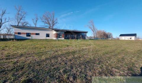 Eladó Családi ház, Családi ház, Dunajská Streda, Szlovákia